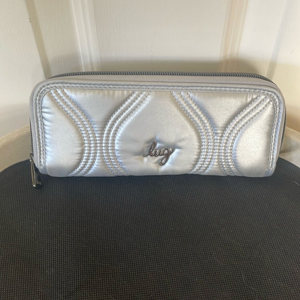 LUG tendu wallet